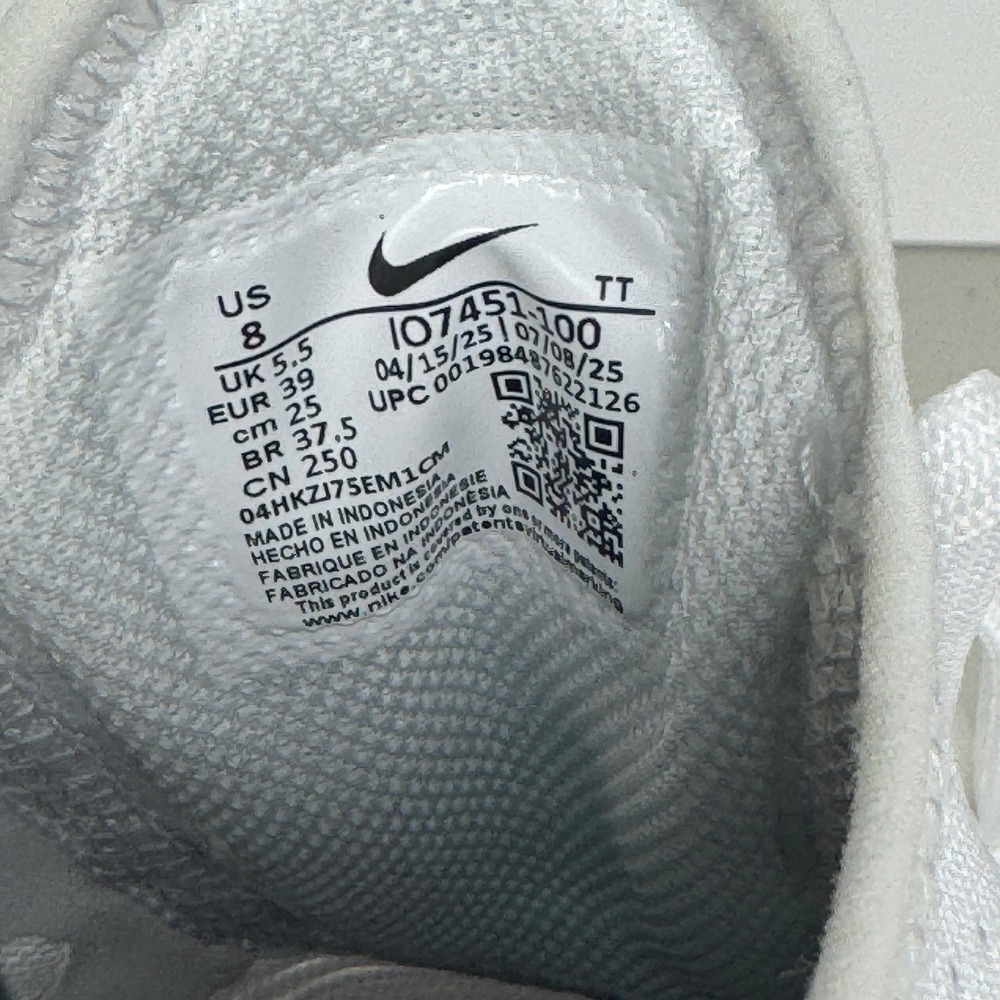 Nike Air Max 270 White Black Silver Running Shoes DQ7652-100 Women Size 8 NEW - Picture 5 of 16